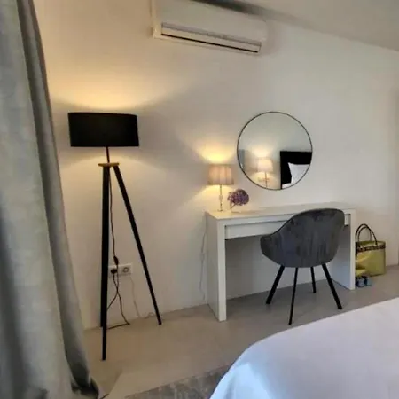Apartment Tara *