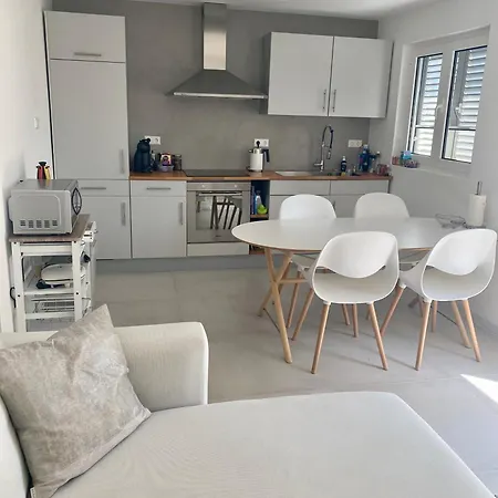 Tara Apartment